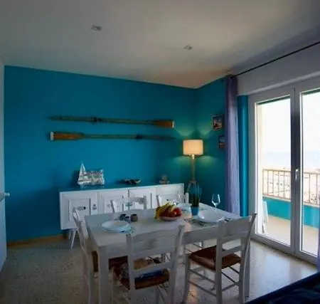 Viamare Apartment