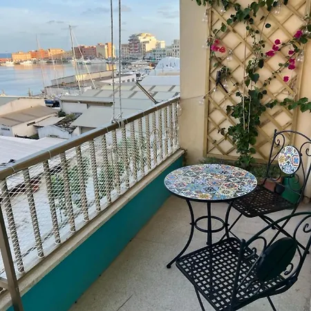 Viamare Apartment *